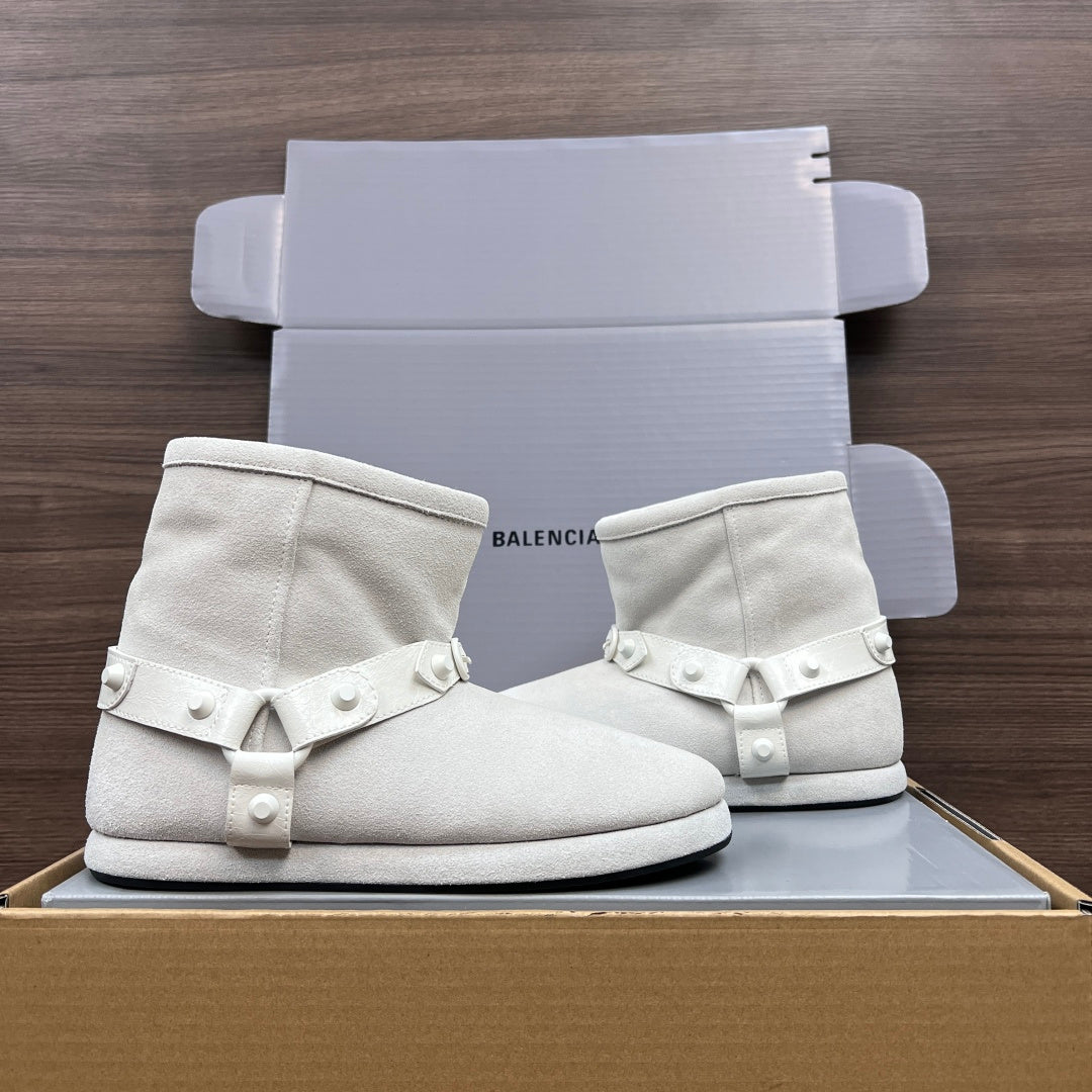 بوت بالنسياغا (Balenciaga) "هيرنس" شمواه - أبيض طبشوري